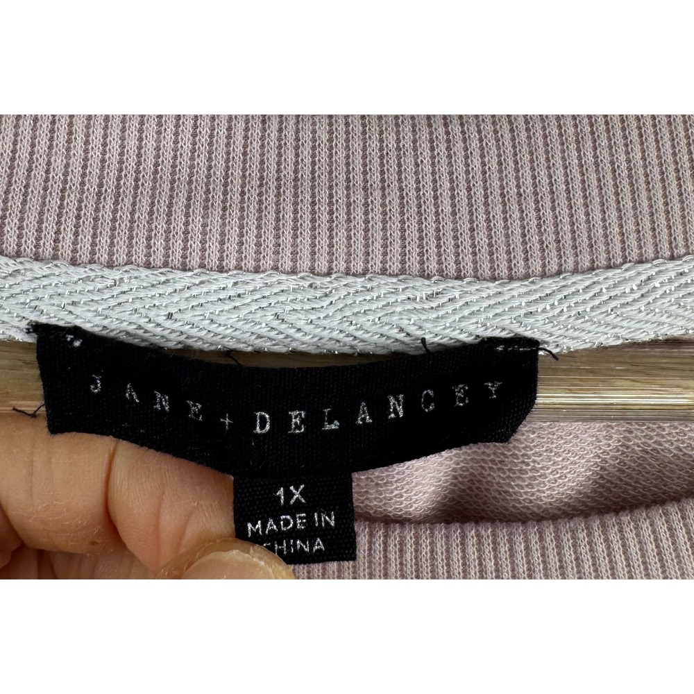 Jane Delancey Super soft 1X Long Sleeve Heart Print Pullover Sweatshirt Top - Picture 2 of 6